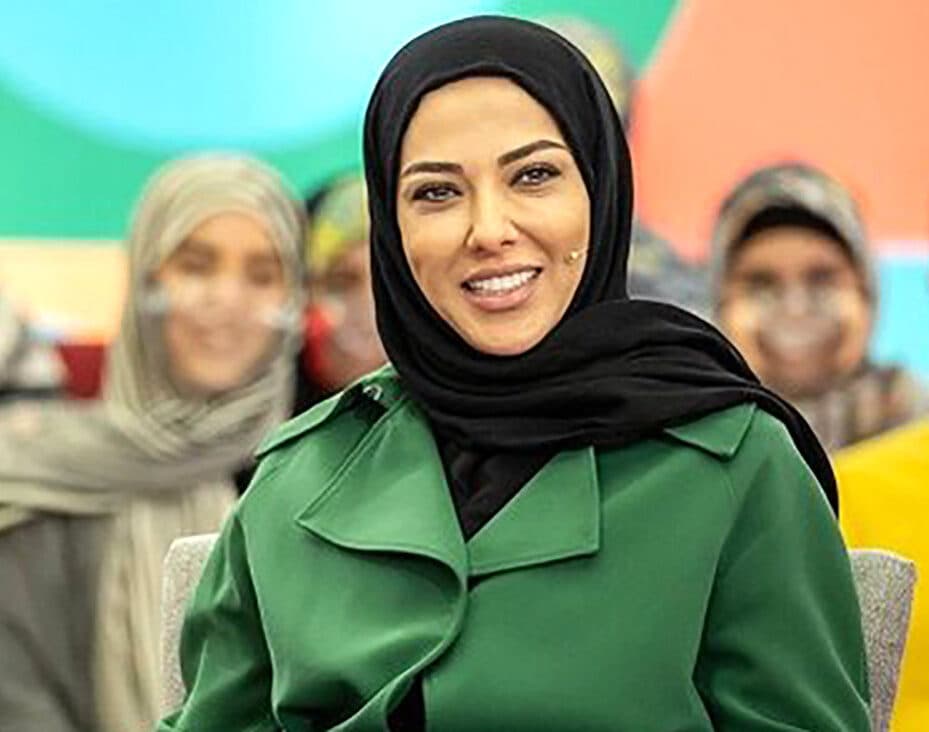 لیلا اوتادی: چون تُرکم روزانه 7 هشت تا چایی میخورم + ویدئو