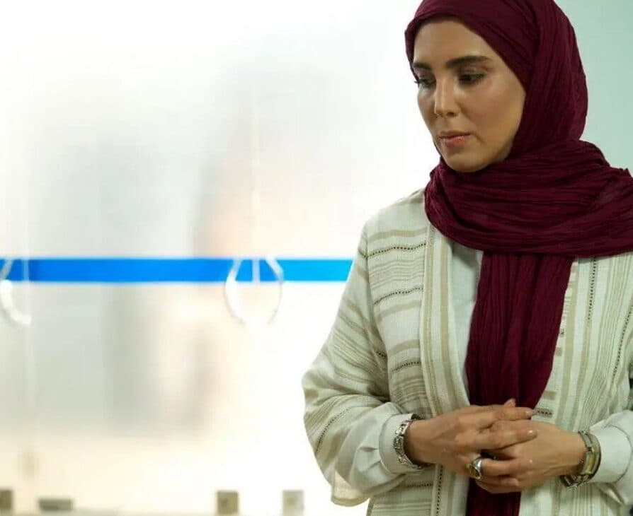 پاریس گردی مجردی و رویایی لیلا بلوکات مریم سریال لحظه گرگ و میش + عکس
