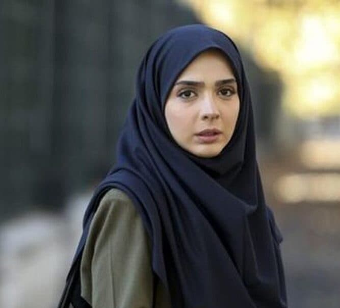 چهره رونمایی نشده از گریم دردناک المیرا دهقانی بازیگر نقش مادر سام درخشانی در سریال هشت و نیم دقیقه + ویدیو