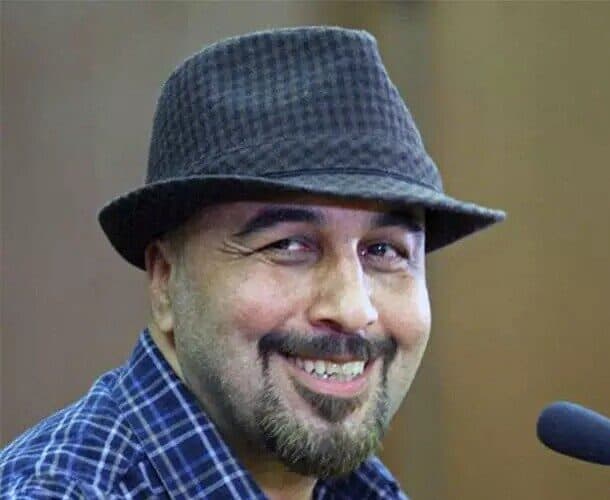 تغییر چهره زنانه و خنده دار رضا عطاران با چادر مکه ای گل دار/ طنز تو وجودشه !
