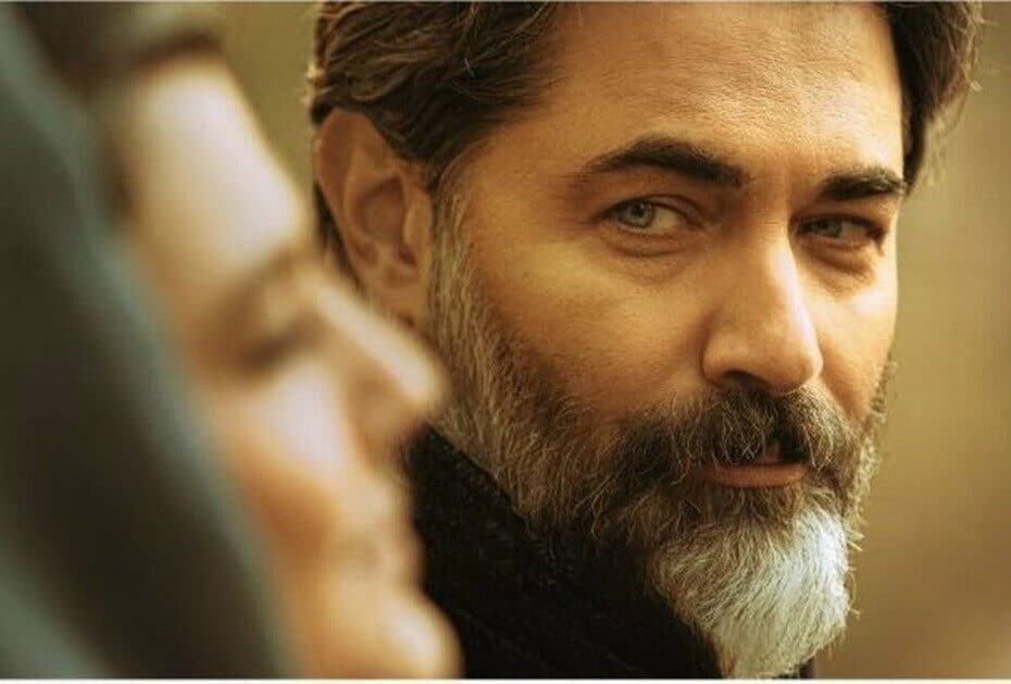 تغییرچهره و استایل پارسا پیروزفر، بهنام سریال درانتهای شب از دهه 70 تا الان / به جای پیر شدن روز به روز جذابتر شد ! + عکس