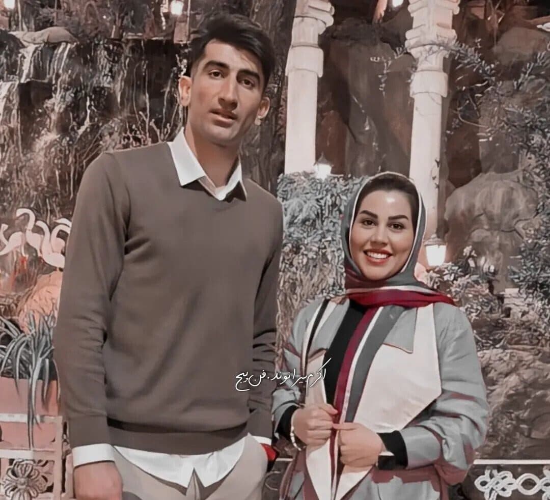 اولین روز مادر شدن اکرم بانو، همسر علیرضا بیرانوند / ماشالا چه بچه تپل مپلی