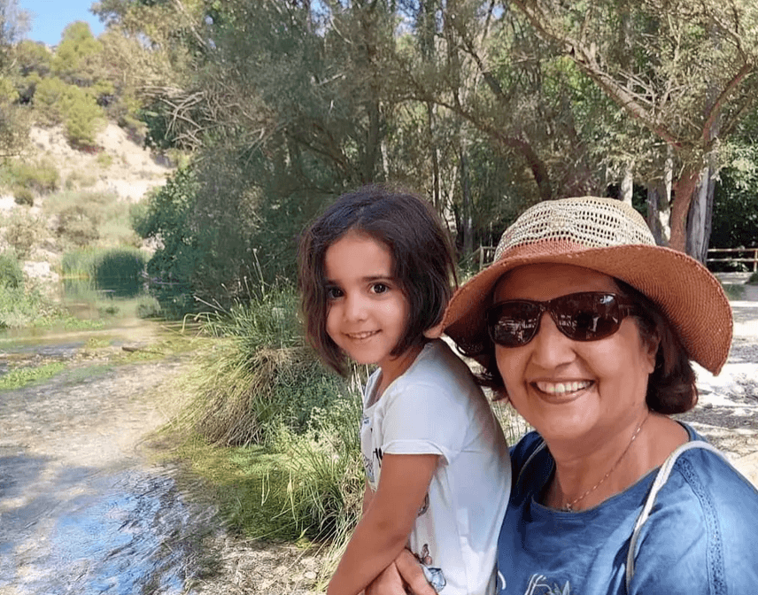 شوک بزرگ: «عهدیه بدیعی» خواننده افسانه‌ای قبل انقلاب، زندگی لاکچری در اسپانیا در ۷۲ سالگی!