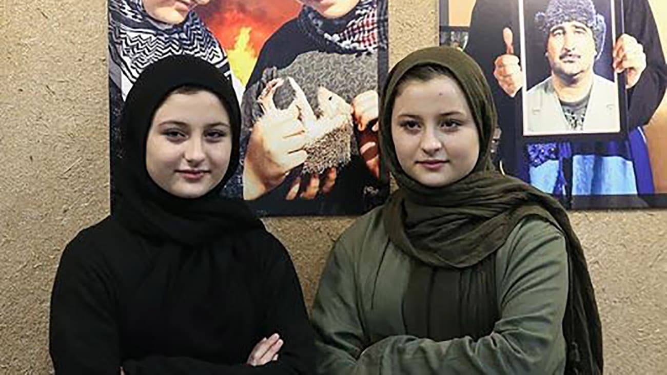 سارا و نیکای پایتخت ۷ انتخاب شدند! / روی دوقلو های زیبا خط کشیدند + عکس