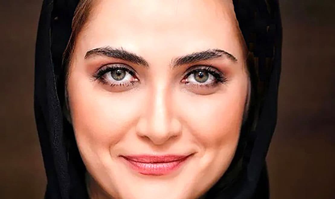 فیلم برهنه شدن کامل الناز ملک خانم بازیگر ایرانی ! / باورنکردنی ترین ویدیویی که شوکه تان می کند !