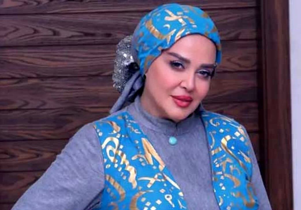 بهاره رهنما با 8 کیلو طلا در مراسم رسمی در ایران + عکس
