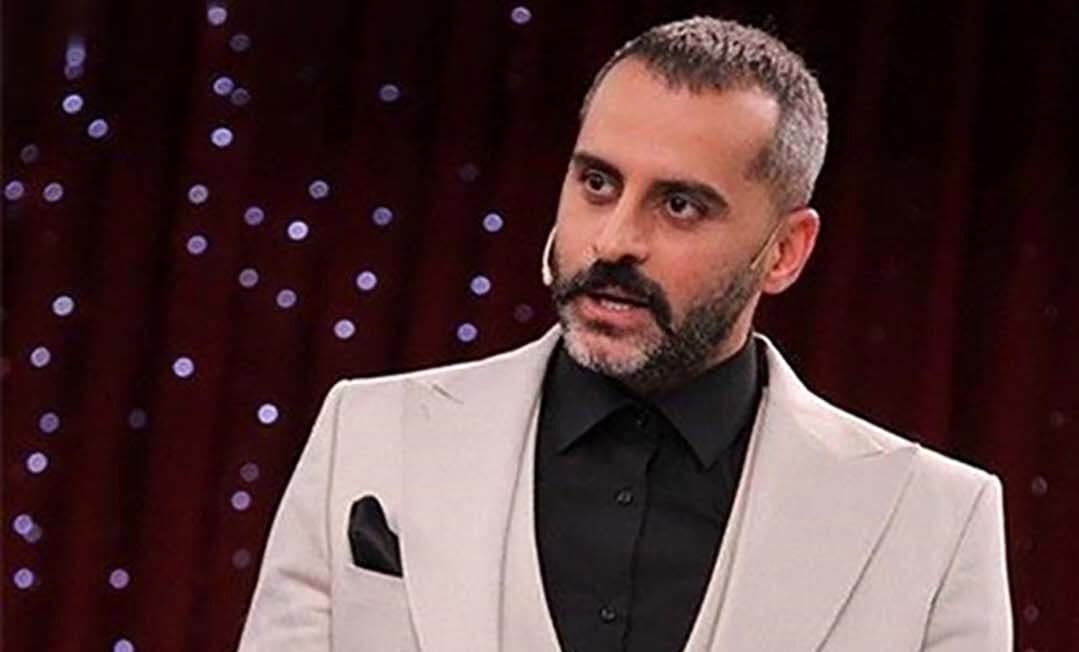 مجری مشهور از همسرش رونمایی کرد ! / کی فکرشو میکرد ان خانم جذاب همسر علیرام نورایی باشه ؟!