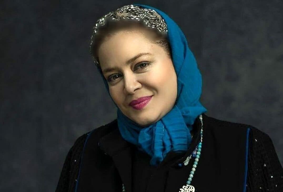 سلفی‌های جدید بهاره رهنما با ژست خاص در کربلا !
