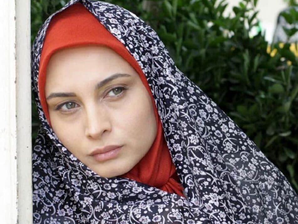 تغییر چهره عمه خانم سریال فاصله‌ با استایل جوان پسند !