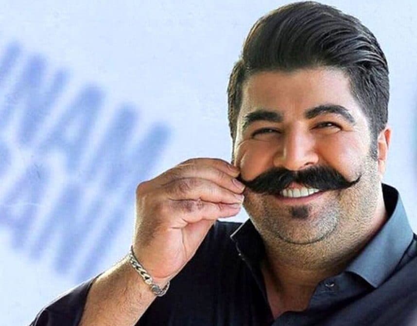 کیک تولد 3 طبقه بامزه بهنام بانی و ست کردن جالب آن با سبیل های قاجاریش / مدل شمع هاش چقدر باحاله ! + عکس