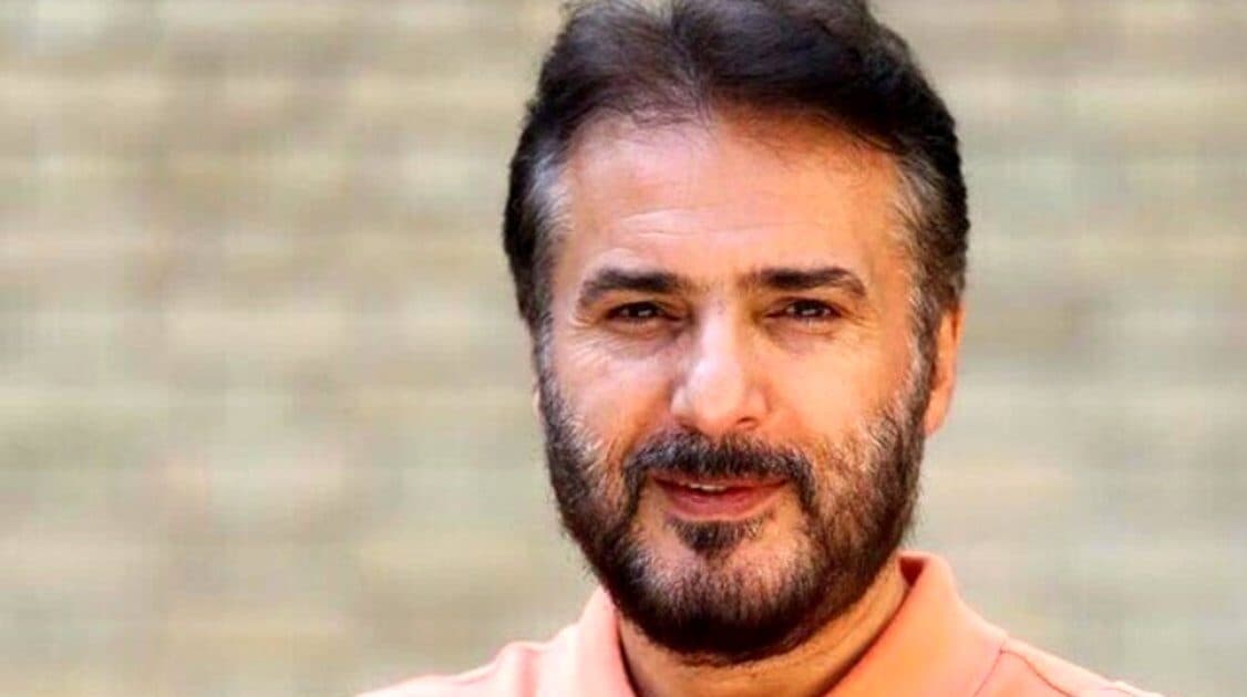رونمایی سید جواد هاشمی از زن و دختر محجبه اش + عکس عروس قرتی آقای بازیگر غوغا کرد !