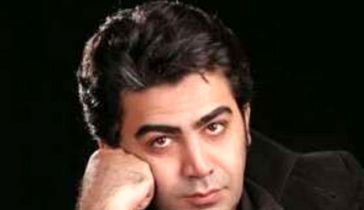نگاهی به ماشین بی ام و هوش پران فرزاد حسنی که همه آرزوشو دارن/ مجری محبوب سوار بر هواپیمای رویاهایش