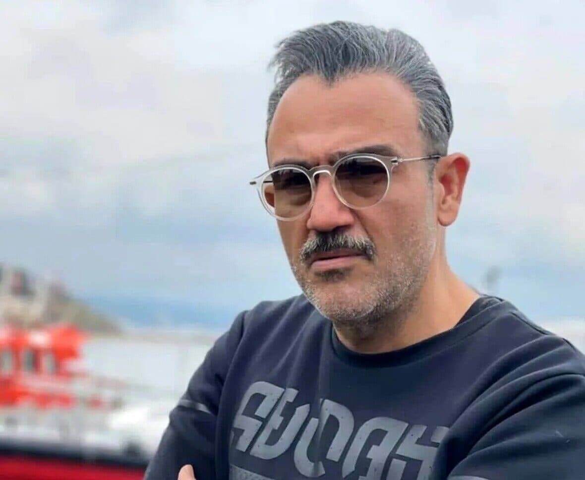 اولین روز 3 نفره شدن خانواده مهران غفوریان به دنیا آمدن دختر کیوتش هانا خانم / چه ذوق قشنگی دارن + عکس