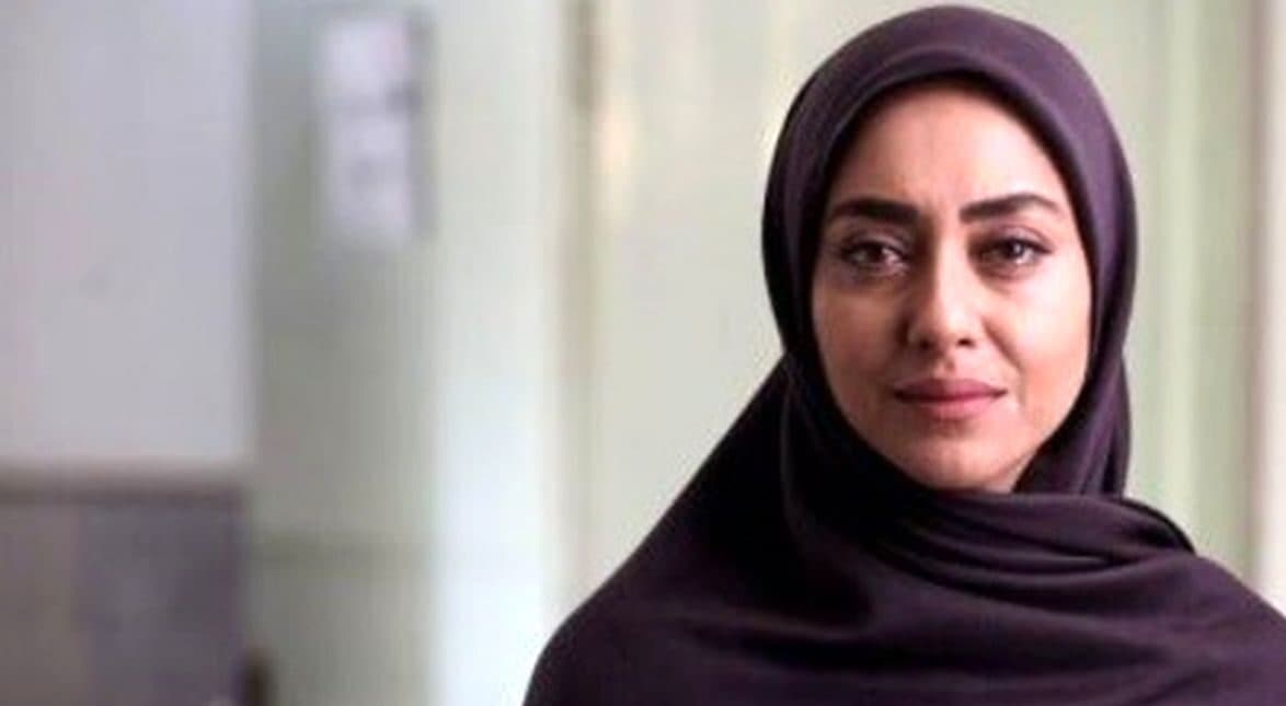 عکس های لباس عروس مجلل زیباترین بازیگر زن ایران / پوشش حسرت برانگیز بهاره کیان افشار با تور شکوفه ای!