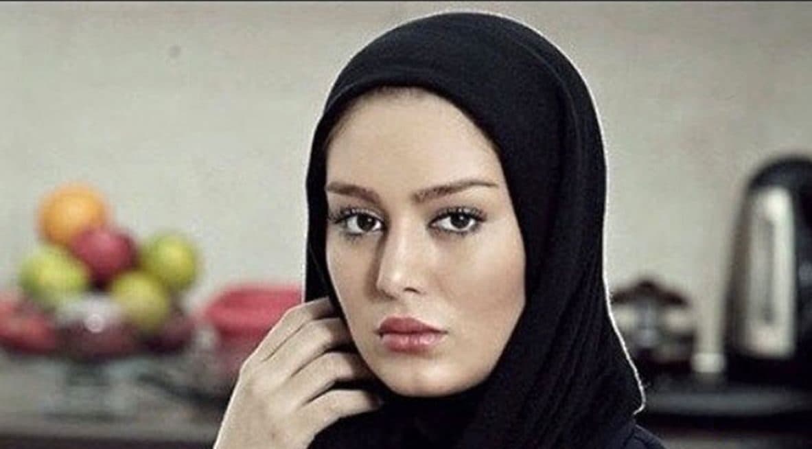 سحر قریشی چگونه به خانه شیخ عرب رفت؟ / عکس دکوراسیون خانه و ابا پوشی در دبی!