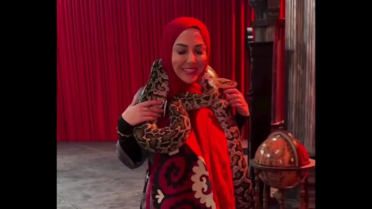 فیلم مار بازی  لیلا اوتادی / چهره خانم بازیگر از ترس مثل گچ شد!