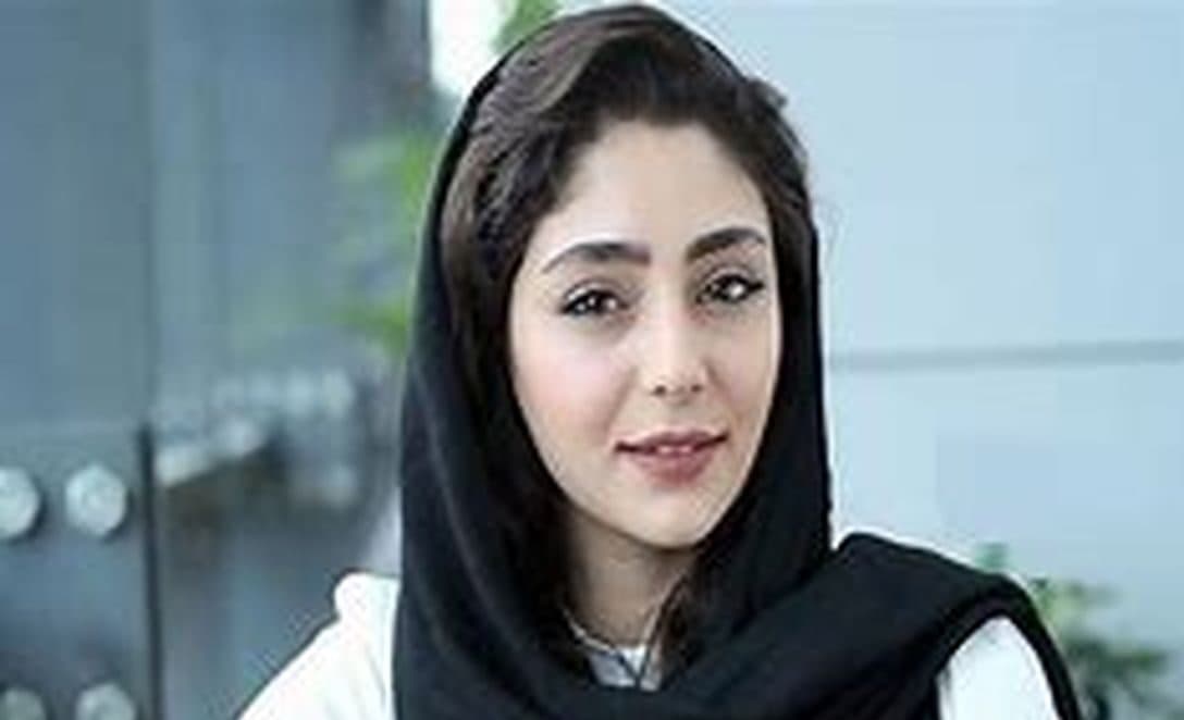 (تصاویر) بیوگرافی و عکس های شخصی هستی مهدوی فر