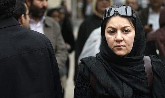 چهره غمزده و چشمان اشکبار ستاره اسکندری در مراسم بیتا فرهی +عکس/ روحش شاد و یادش گرامی