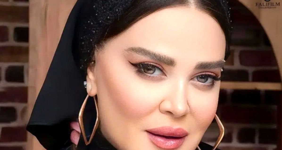 فیلم / بهاره رهنما مادرش را هم غافلگیر کرد ! /  خانم بازیگر دست بردار نیست !