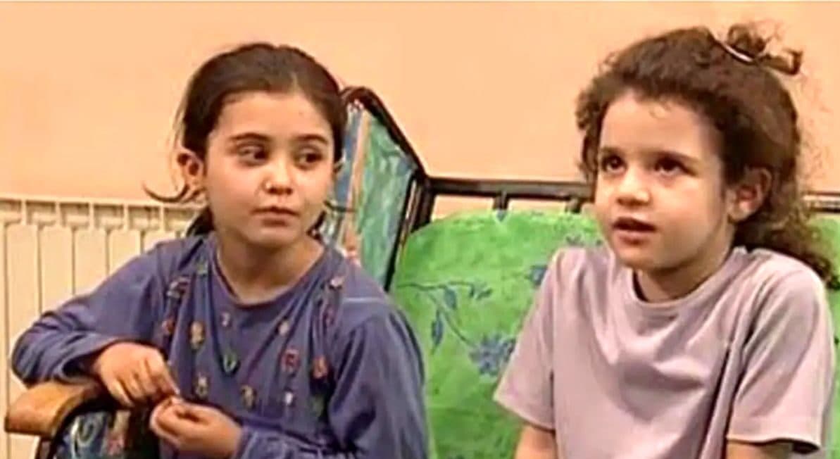 چهره جدید و زنانه روژان آریامنش دختر کوچولوی سریال‌های دهه هشتاد / از 5 تا 27 سالگی اش را ببنید!