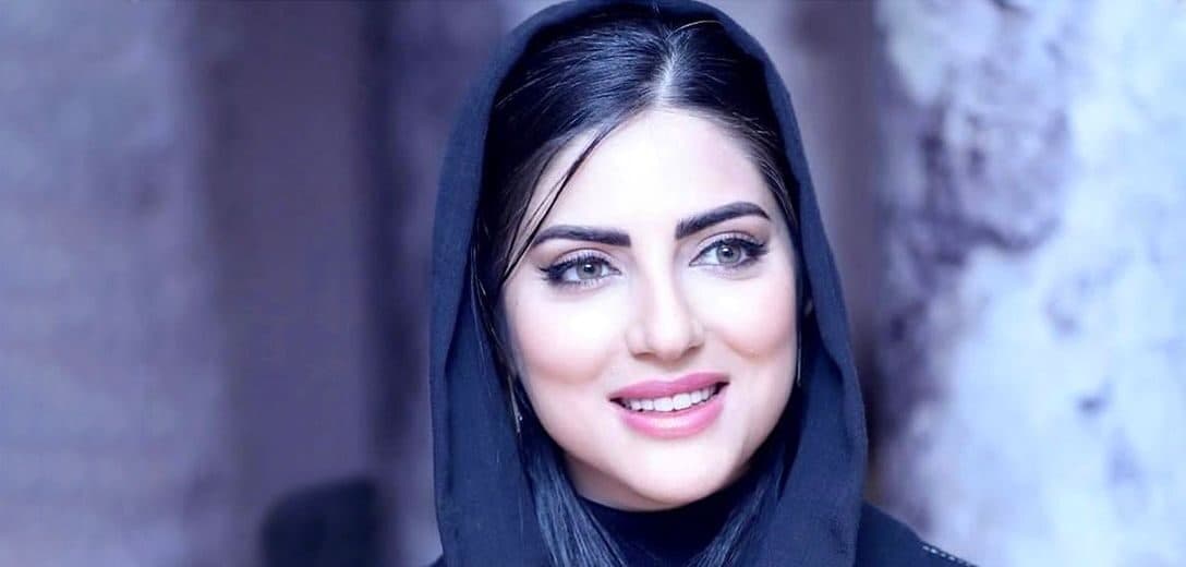 (تصاویر) زندگی خصوصی، عکس های شخصی و بیوگرافی هلیا امامی