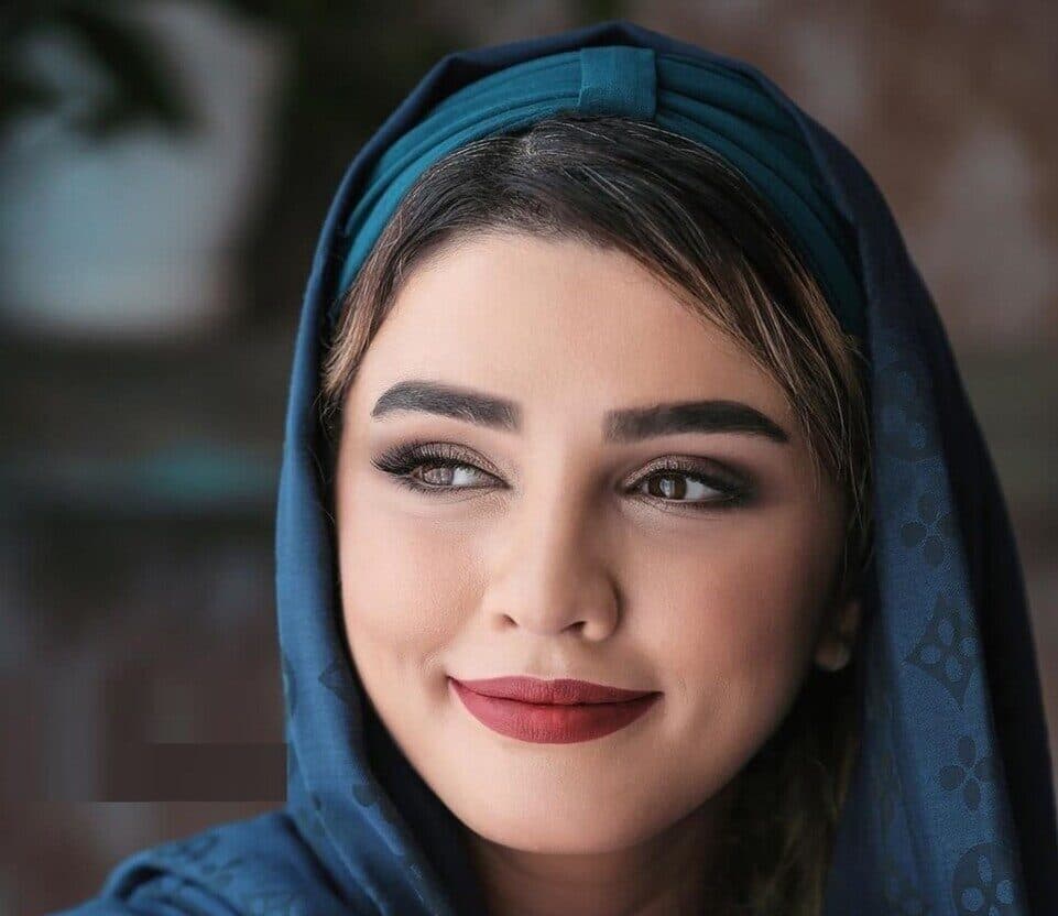 نگاهی به سبک و سلیقه سیما خضرآبادی برای انتخاب تالار و لباس عروس+عکس/ هم شیک هم باکلاس