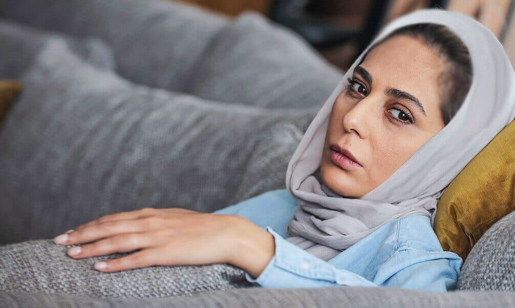 زندگی هنری رعنا آزادی‌ور به روایت تصویر / از مارمولک تا درباره الی و زخم کاری
