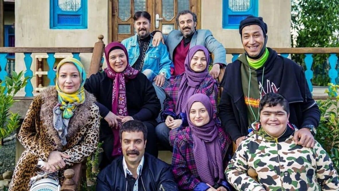 سارا و نیکا در سریال پایتخت 7 چه کسانی هستند؟ / عکس جایگزین های عجیب!