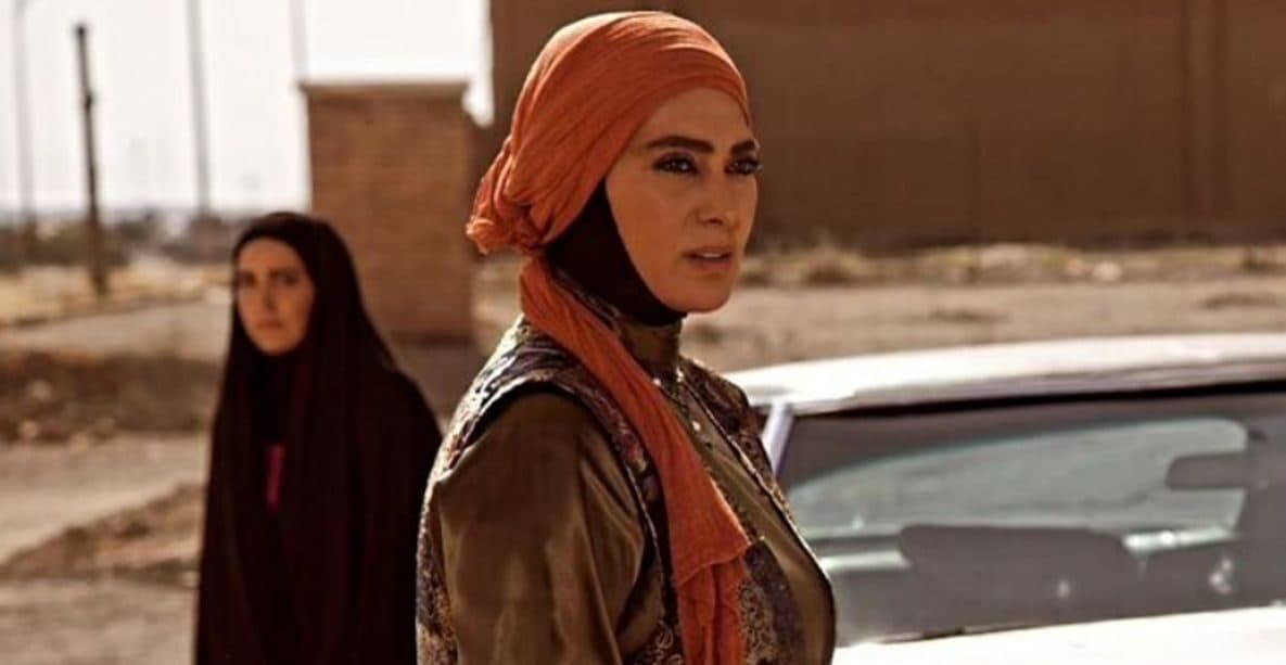 عکس مادر و خواهران زیبای بازیگر نقش آنیه سریال طوبی ! چهره واقعی سودابه بیضایی را ببینید