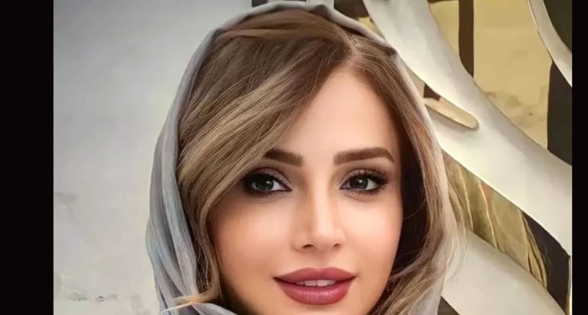 درخشش افسانه‌ای شبنم قلی‌خانی با طلاهای ناب در دبی / مدلینگی خانم بازیگر برای یک کمپانی معروف + فیلم