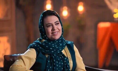 رونمایی از مجسمه کپی برابر اصل گیتی قاسمی بازیگر محبوب جوکر بانوان/ با اصلش مو نمیزنه+عکس