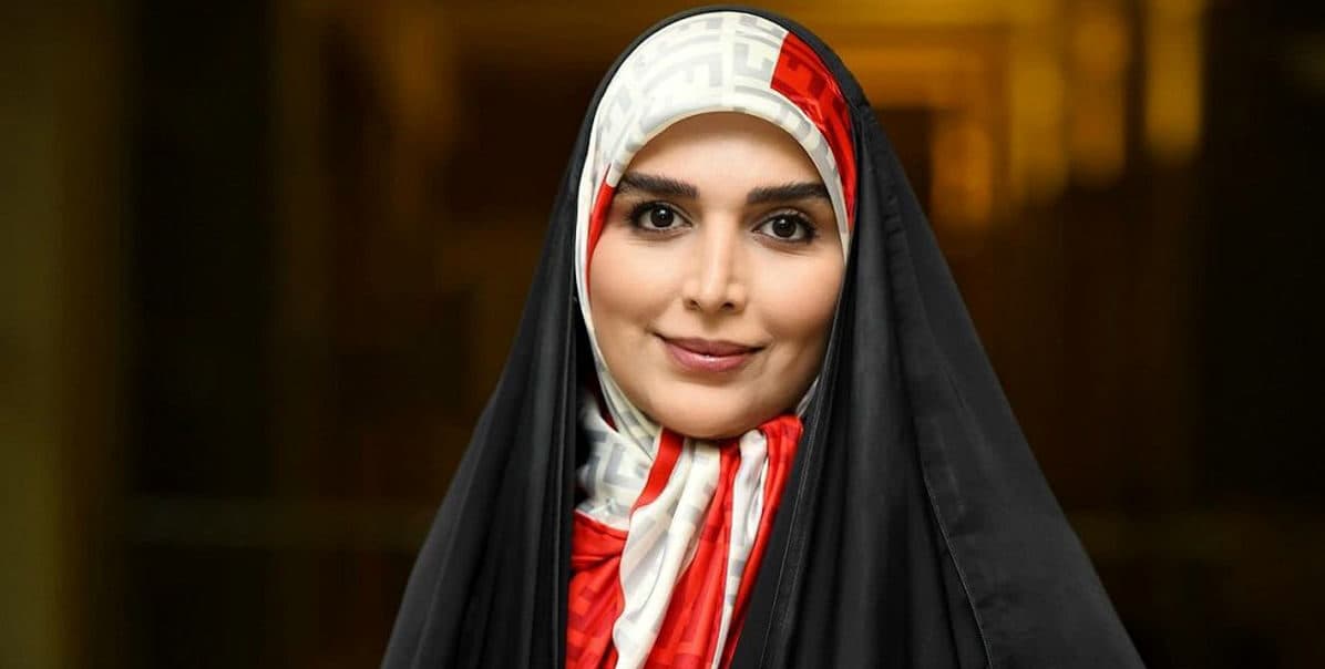 ذوق‌زدگی جذاب مژده لواسانی از پاسخ استوری فرهاد مجیدی ! / ممنون آقای همیشه محبوب آبی !