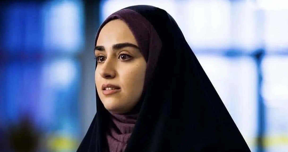 چهره هانیه غلامی خانم بازیگر جذاب 10 سال قبل / ابروهای پیوندی و غوز بینی!