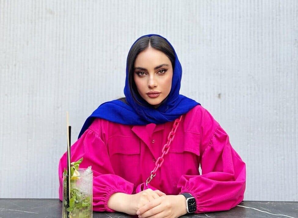 مروری بر تصاویر دیده نشده از تولد ساده 26 سالگی ترلان پروانه و کیک تولد شکلاتی او