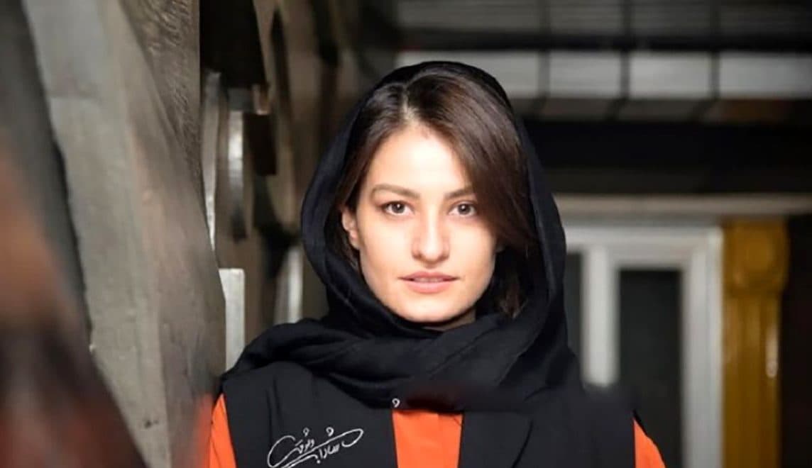 استایل زیبای شبنم گودرزی هنرمند جوان کشورمان در یک مراسم / خانم بازیگر از همه شیک تر بود !