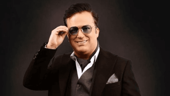 فیلم  شاهکار آواز خوانی  حامد آهنگی با آهنگ من عاشقتم تا ابد، دور شود از تو چشم بد !