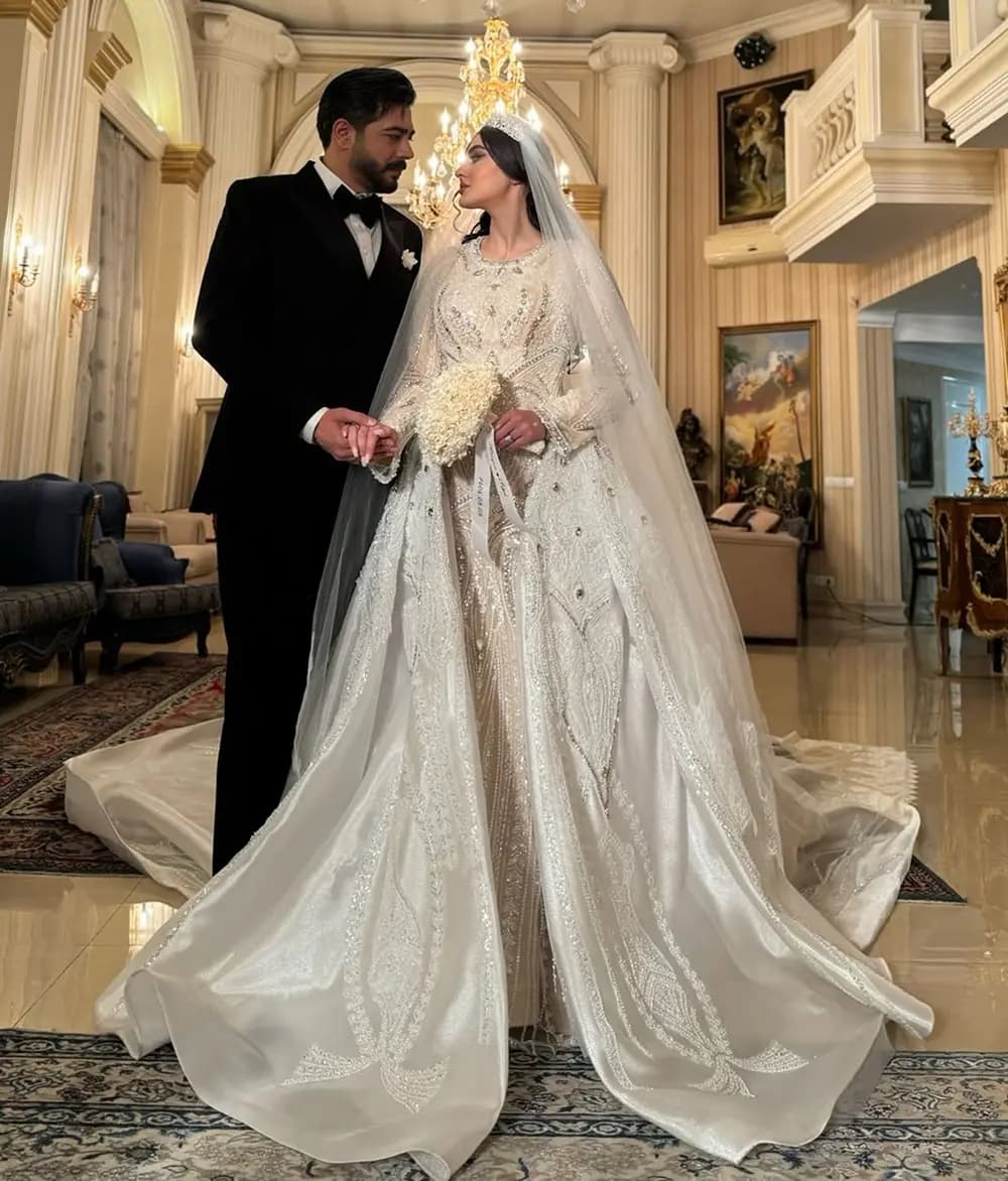 «سهیل قاصدی کیست؟ داستان عجیب زندگی همسر مریم مومن + تصاویر دیده نشده»