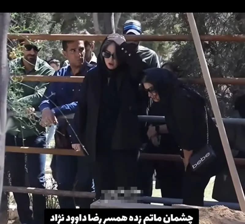 تصویر تکان‌دهنده! غزل بدیعی در لحظه‌ای که چشمش به قبر رضا داوودنژاد افتاد!