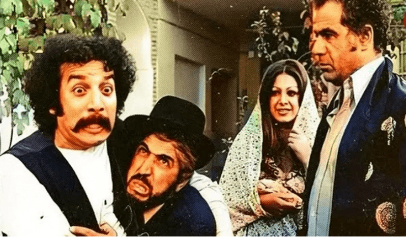 عکس قدیمی و دیده‌نشده از روح‌الله مفیدی در کنار ملک‌مطیعی و شورانگیز! باور نمی‌کنید چند ساله بوده؟