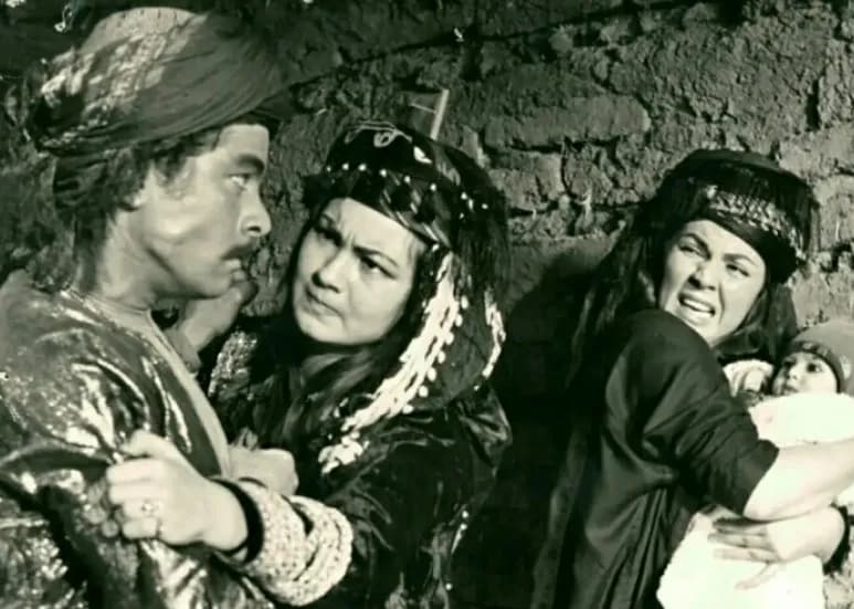 سفر در زمان؛ «فروزان 27 ساله» در کنار «سهیلا 20 ساله و بهروز وثوقی 27 ساله»؛ سال 43
