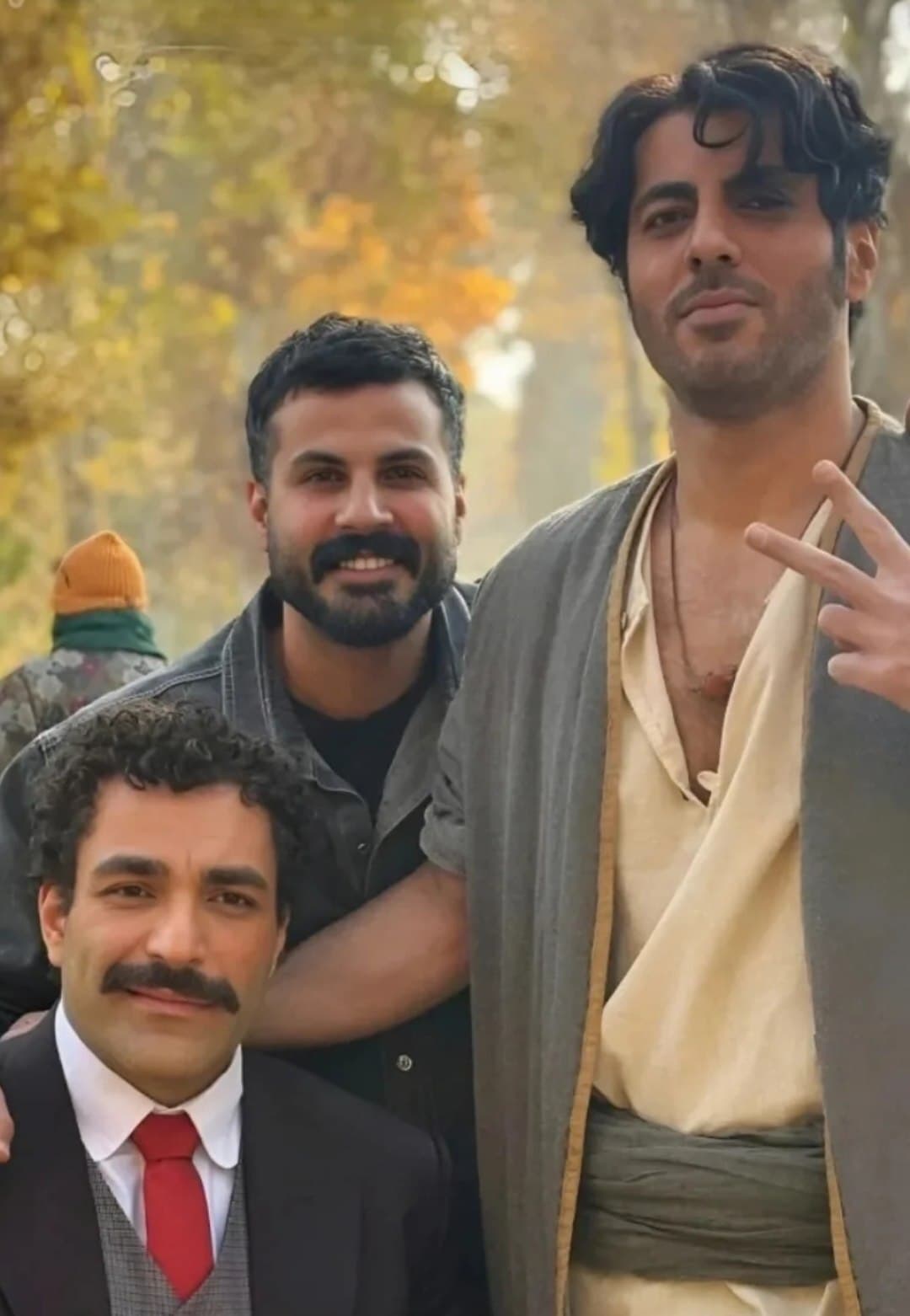 رابطه عجیب نوید پورفرج و حمید صفت در پشت صحنه “بامداد خمار” افشا شد!