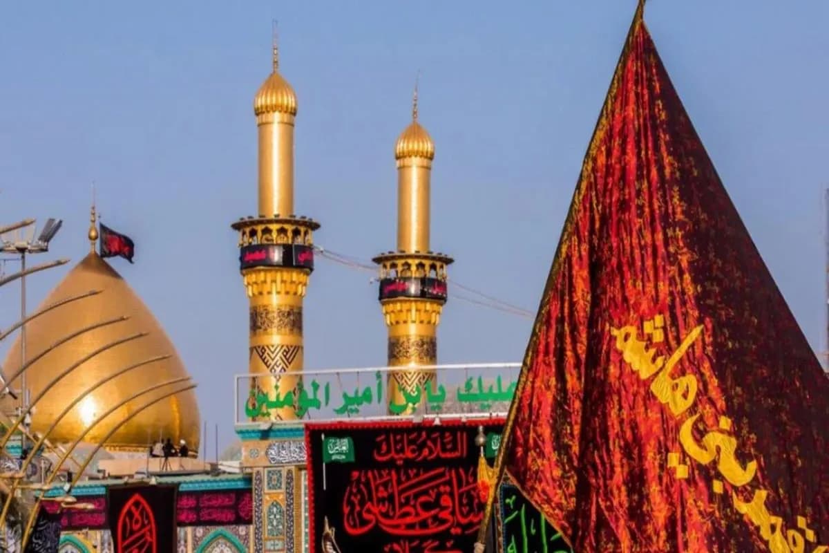 تصاویر وداع با پیکر رهبر کربلا | لحظاتی ناب از گلباران پیکر رهبر