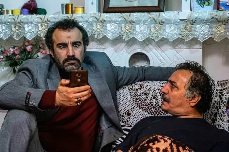 عکس | محسن تنابنده و جمشید هاشم پور؛ نگاهی به تغییرات چهره در 50 و 81 سالگی