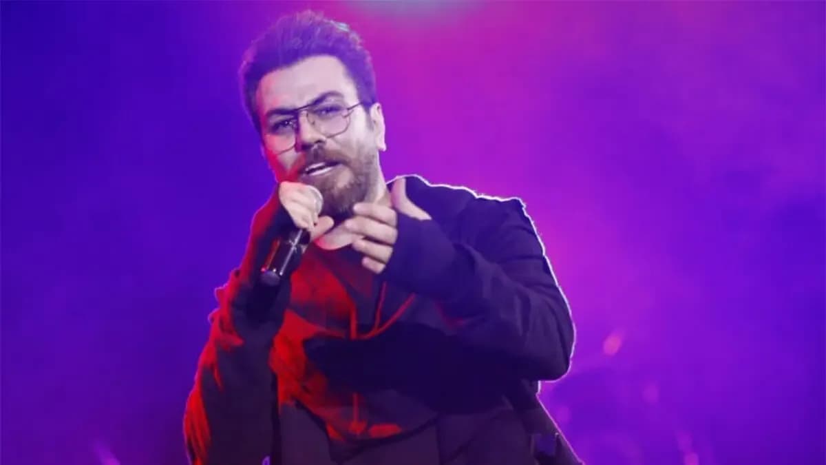 فیلم احساسی: بغض گرشا رضایی در اجرای آهنگ مخصوص علی انصاریان