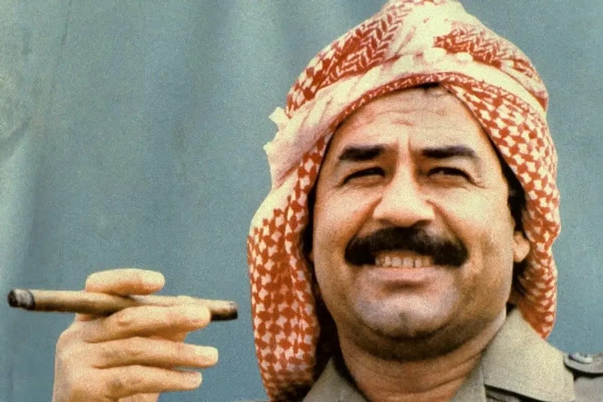 عکس تاریخی «صدام» و پسرش «عدی»؛ بازگشت به دهه ۵۰