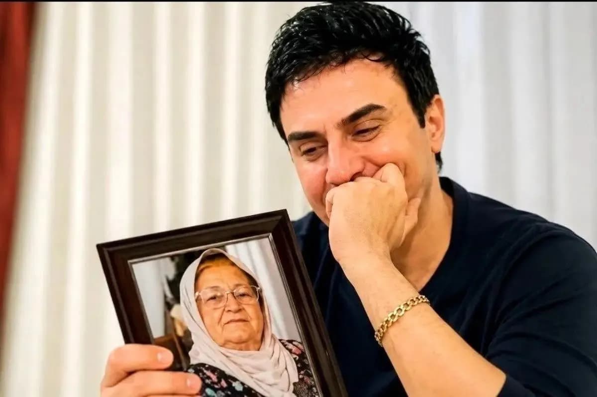 آخرین دیدار عمو پورنگ با مادرش؛ تصویری که دلها را لرزاند