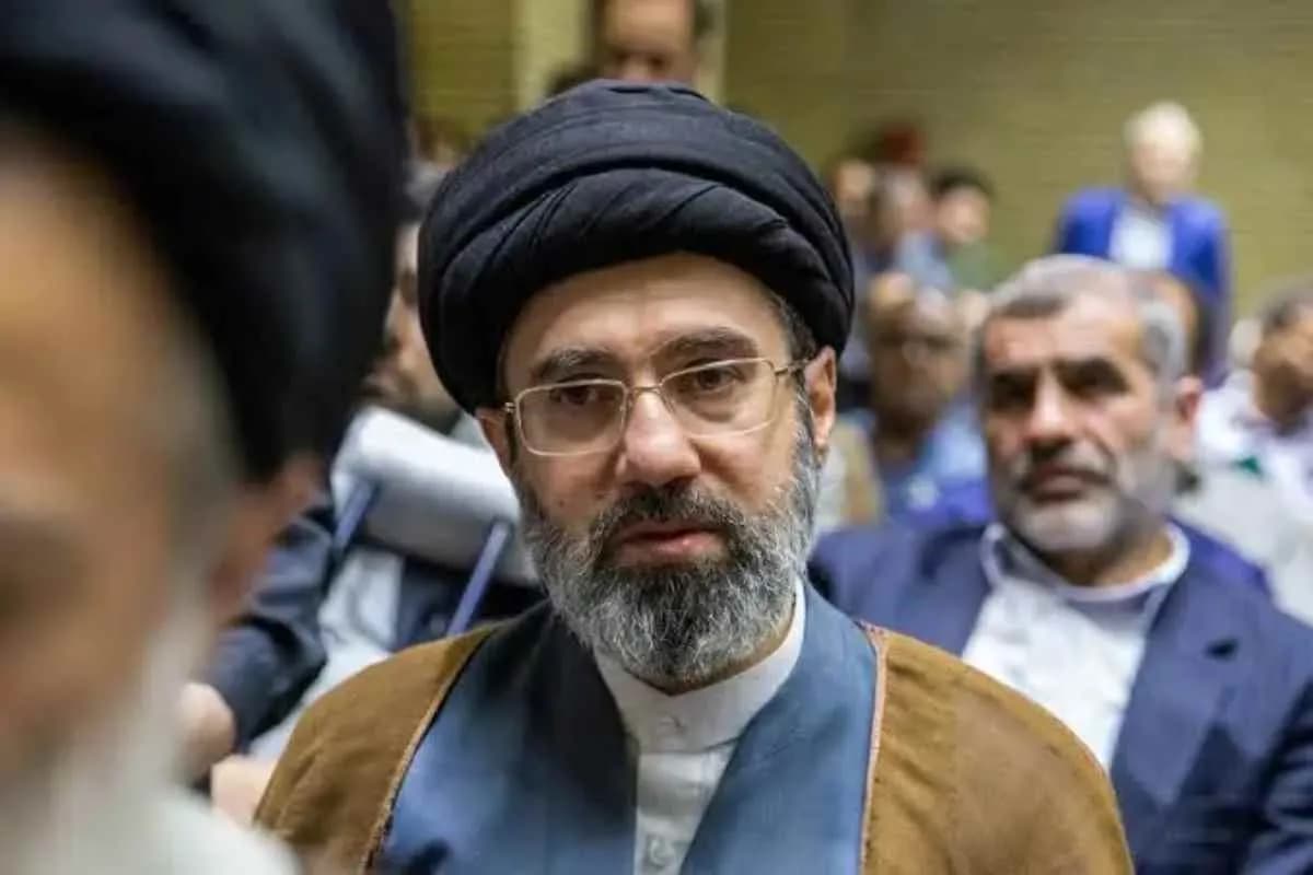 خانهداری آیتالله مجتبی خامنهای؛ رازهای تربیت فرزندان موفق
