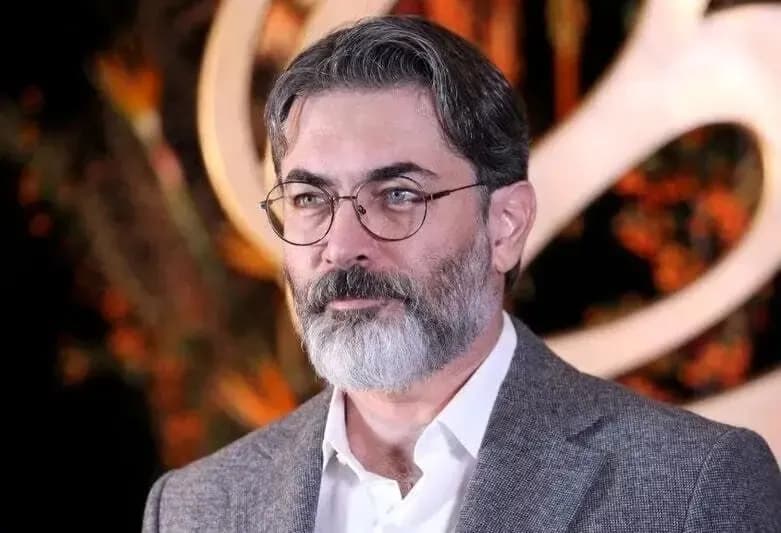 عکس دیدهنشده «پارسا پیروزفر و امین حیایی» پشت صحنه فیلم «زن زیادی»؛ یادگاری از سال 83
