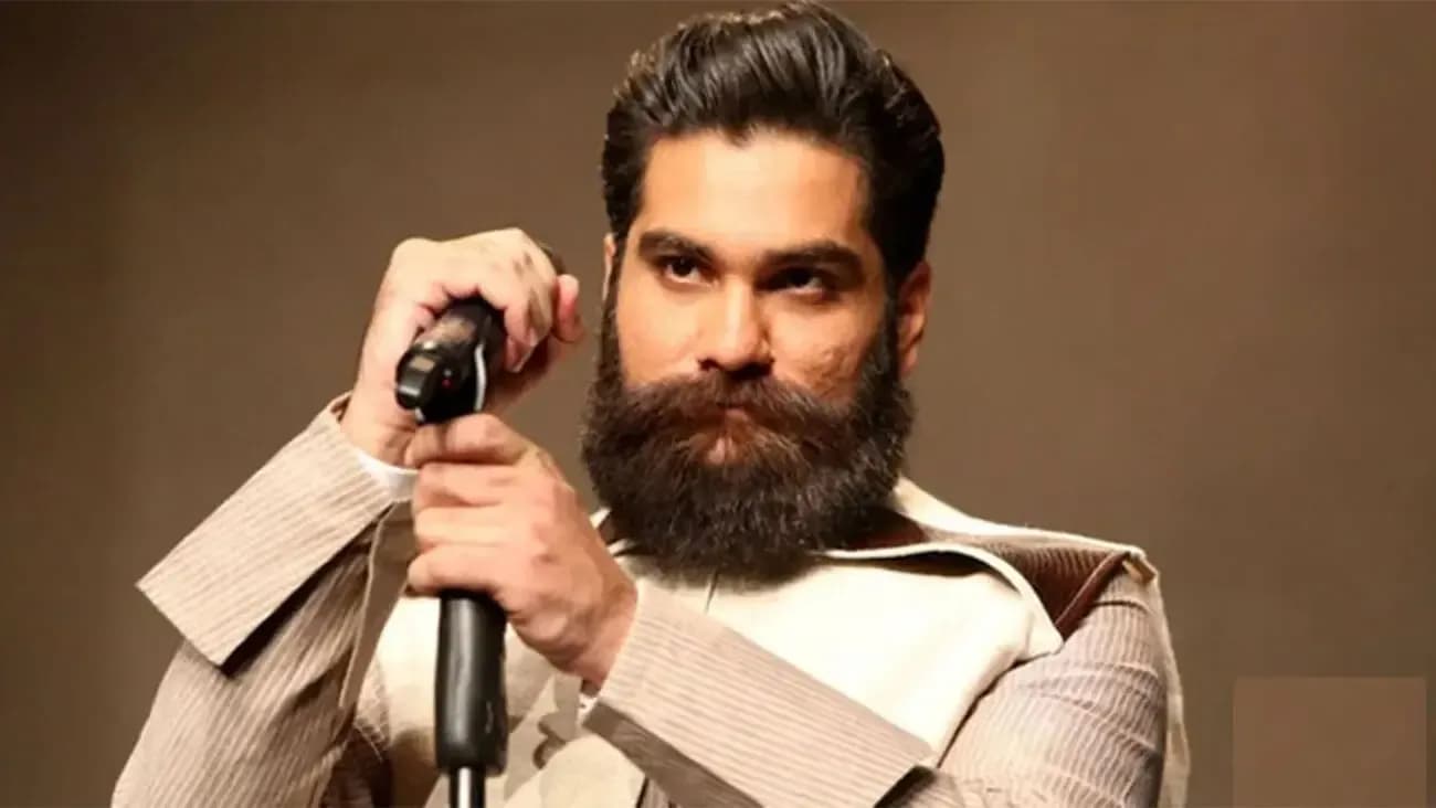 دانلود آهنگ «یک دم از خیال من نمیروی ای غزال من» با صدای علی زند وکیلی