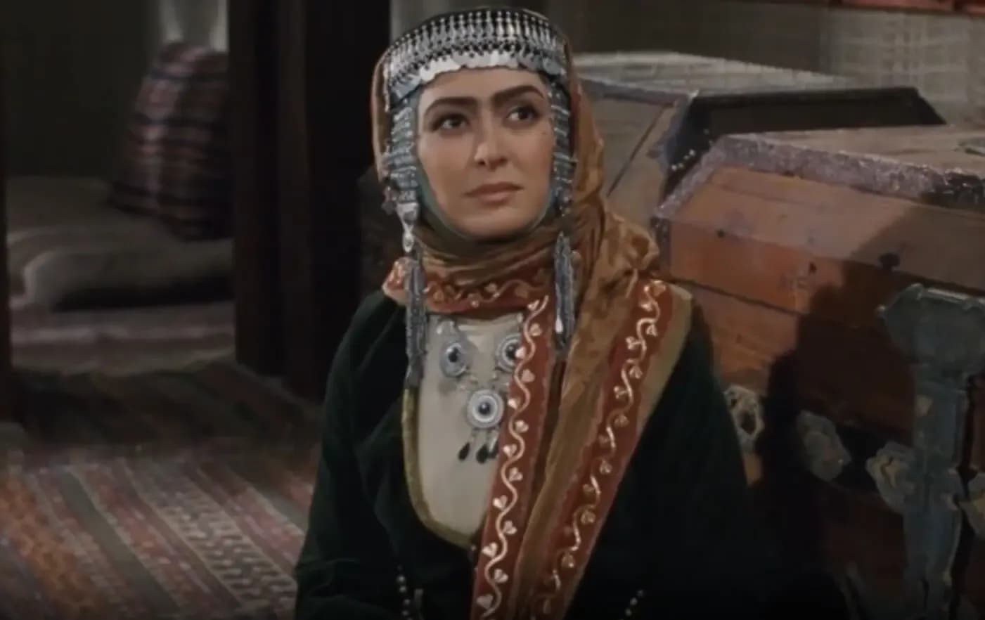عکس جذاب شیرین مختارنامه در کنار دریا؛ مرور خاطرات 41 سالگی